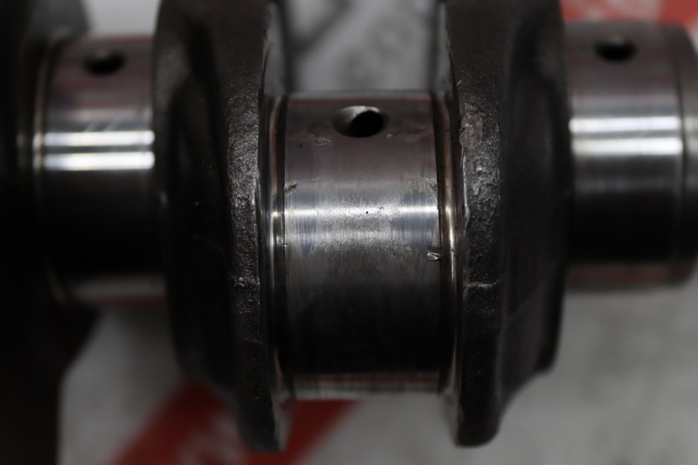Crankshaft 5599R, 12201-2273R, 12201-00Q0L, 6260310001, 6220300800, 95517847 for RENAULT, MERCEDES, NISSAN, OPEL R9M, 626951, 622851