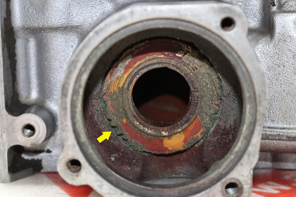 Testata 1706937, M40, 164E1, 184E1 per BMW 164E1, 184E1