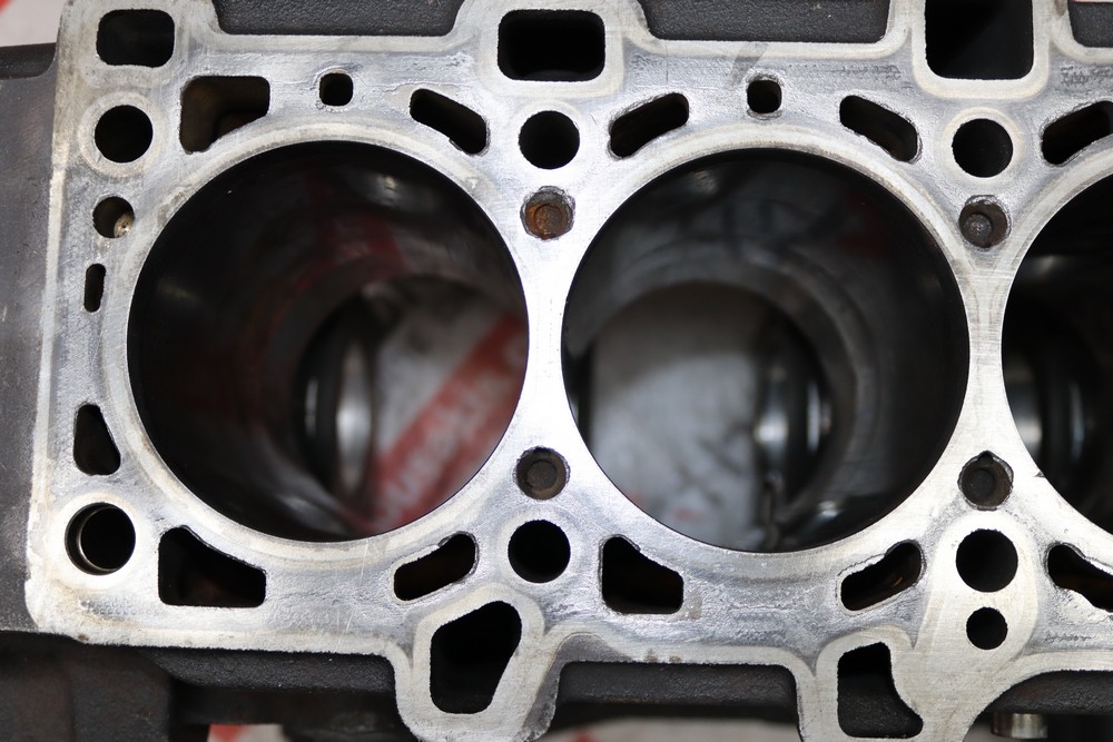 Bloc moteur 55578126, B20DTH pour OPEL B20DTH