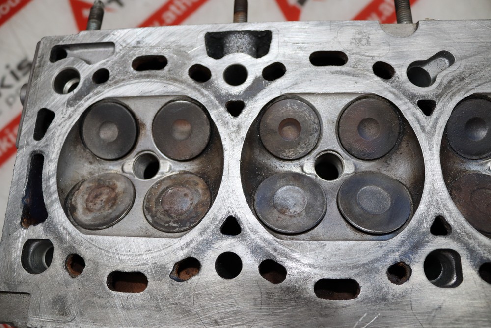 Cylinder Head 24461591, Z16XEP, 55353608, 607156 for OPEL Z16XEP