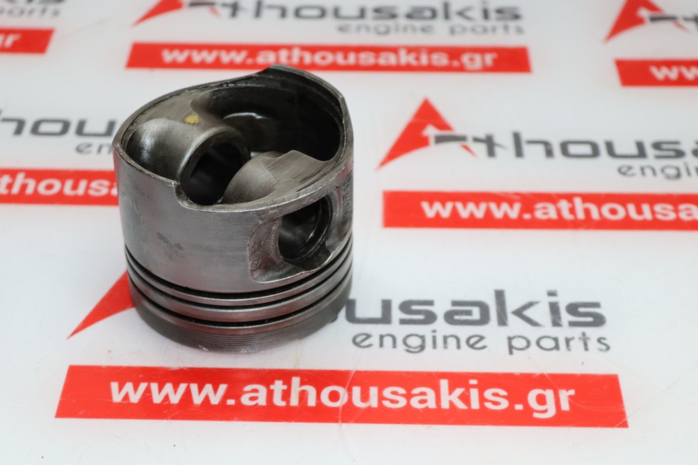 Pistone 8953, 6010301317, 6010301817 per MERCEDES 601900, 601940, 601941, 601942, 601943, 602940, 602942, 602946, 602947, 602948, 602991, 602994, 602995