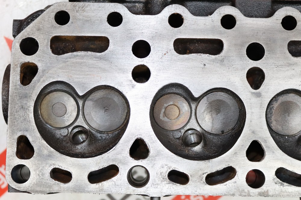 Testata 96BM6090 AG per FORD