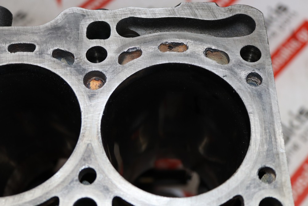 Motorblock 6510110201 zum MERCEDES OM651