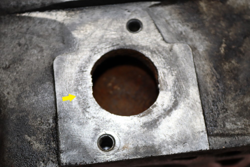 Testata 048103373, ABK, ADW, AAD per VW, AUDI ABK, ADW, AAD