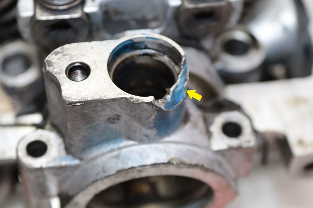 Culata LC13L, 22100-22620, 22100-22621 para HYUNDAI G4EH. G4EA