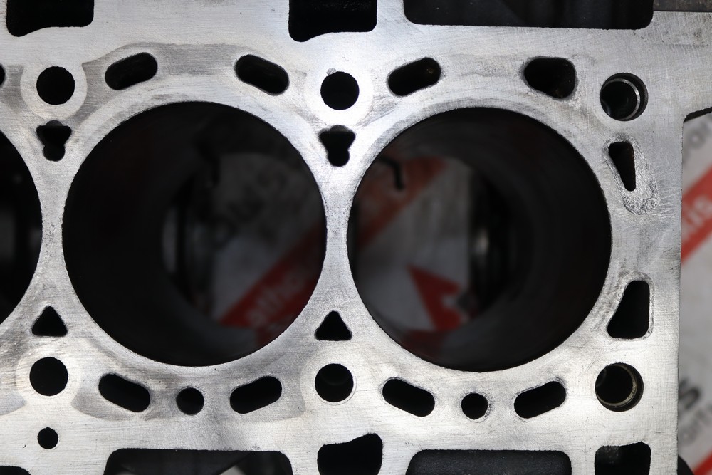 Motorblock 11339R zum RENAULT, OPEL M9T704, M9T706