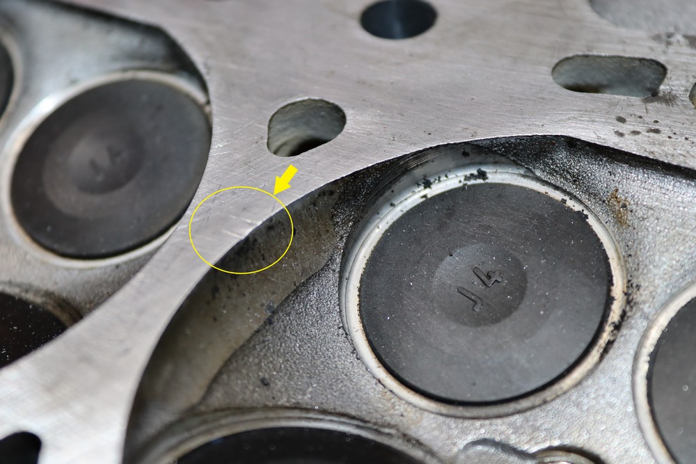 Cylinder Head PYFA-10-100E for MAZDA PY